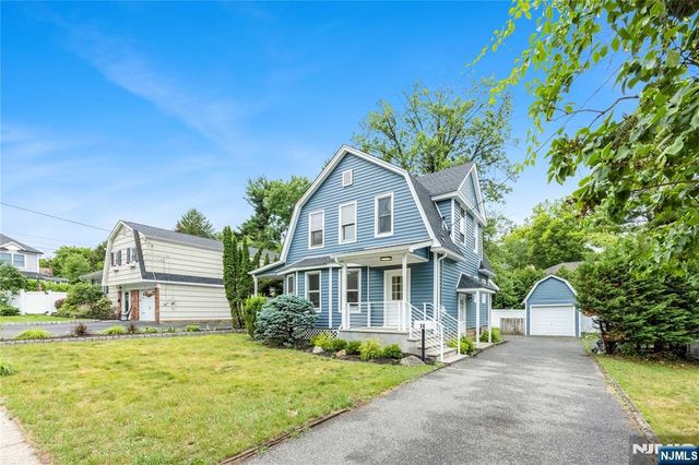 16 Clarke Street, Closter, NJ 07624