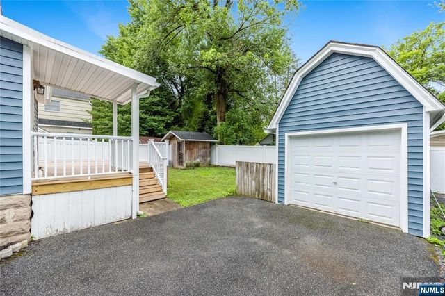 16 Clarke Street, Closter, NJ 07624
