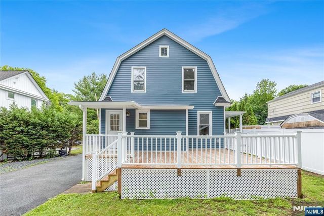16 Clarke Street, Closter, NJ 07624