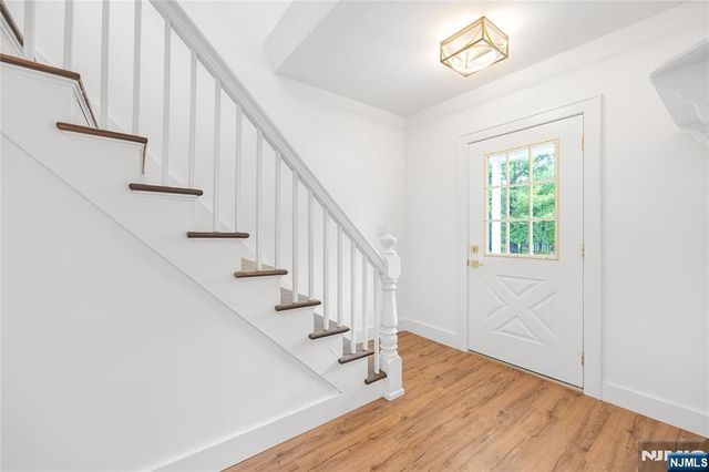 16 Clarke Street, Closter, NJ 07624