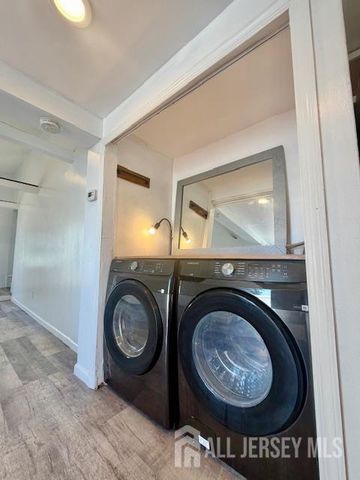 170 Main Street, East Brunswick, NJ 08816