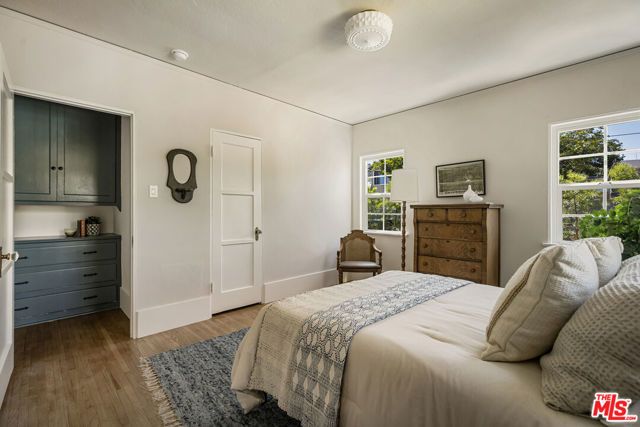 5001 Buchanan Street, Los Angeles, CA 90042