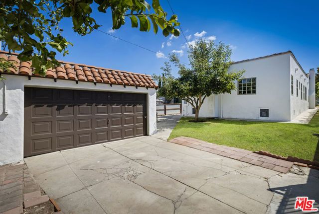 5001 Buchanan Street, Los Angeles, CA 90042