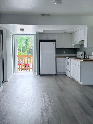 824 Alderman ST 206, Fort Myers, FL 33916