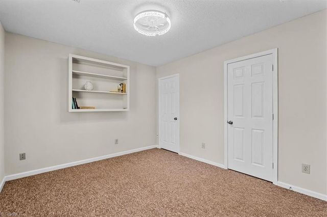 814 Guilford College Road 133, Greensboro, NC 27409