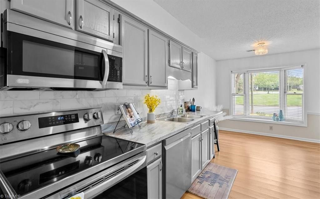814 Guilford College Road 133, Greensboro, NC 27409
