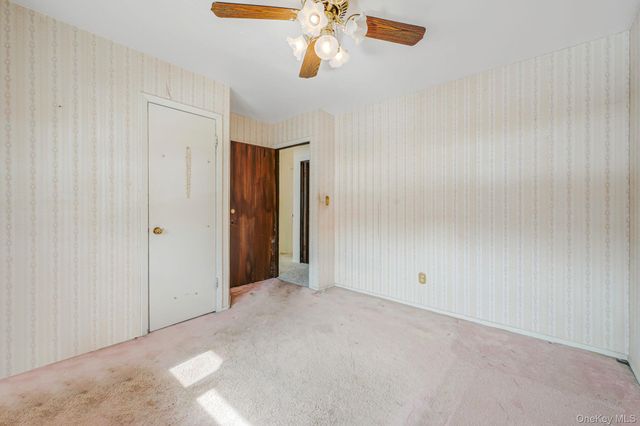 109 Utica Street, Bay Shore, NY 11706