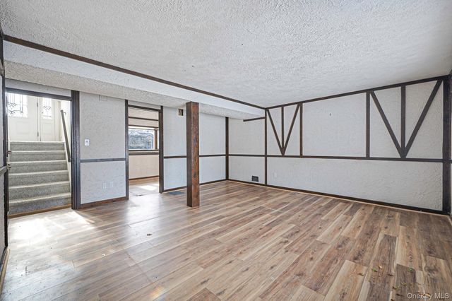 109 Utica Street, Bay Shore, NY 11706