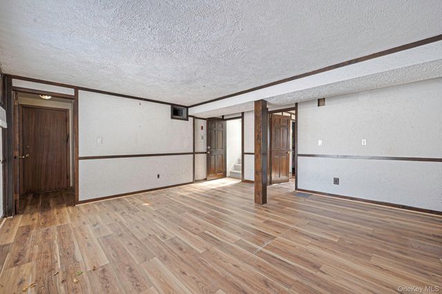 109 Utica Street, Bay Shore, NY 11706