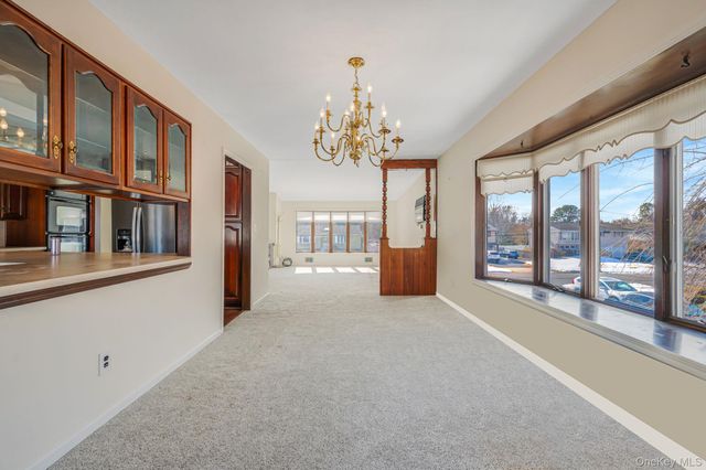 109 Utica Street, Bay Shore, NY 11706