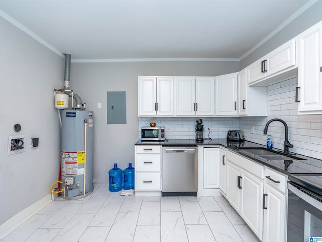 3411 6TH COURT, Birmingham, AL 35222