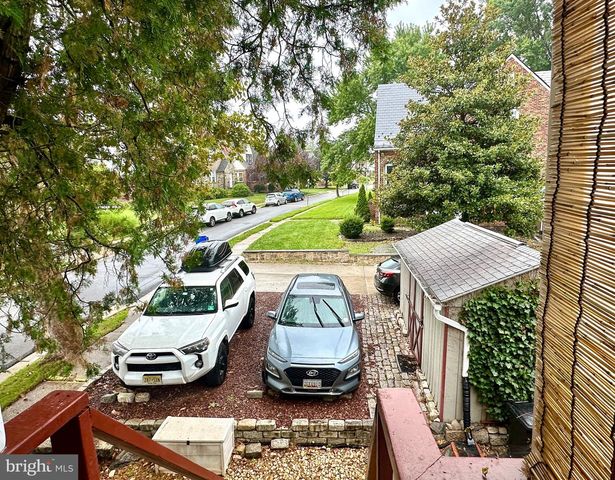 8000 HARFORD RD, Parkville, MD 21234