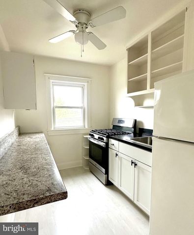 8000 HARFORD RD, Parkville, MD 21234