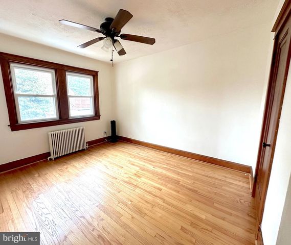 8000 HARFORD RD, Parkville, MD 21234