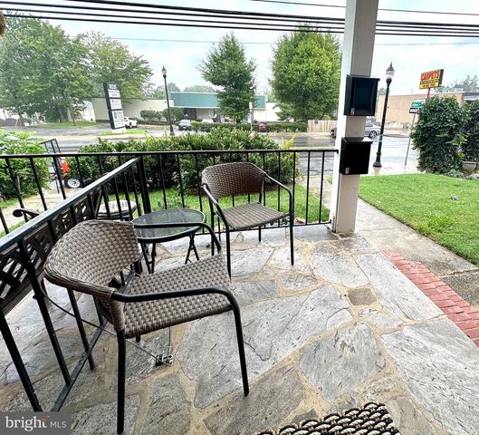 8000 HARFORD RD, Parkville, MD 21234