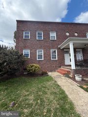 8000 HARFORD RD, Parkville, MD 21234