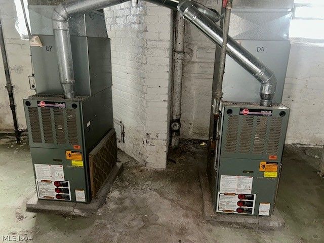 18112 Chagrin Boulevard, Shaker Heights, OH 44122