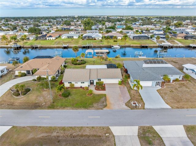 774 SPRING LAKE BOULEVARD NW, Port Charlotte, FL 33952