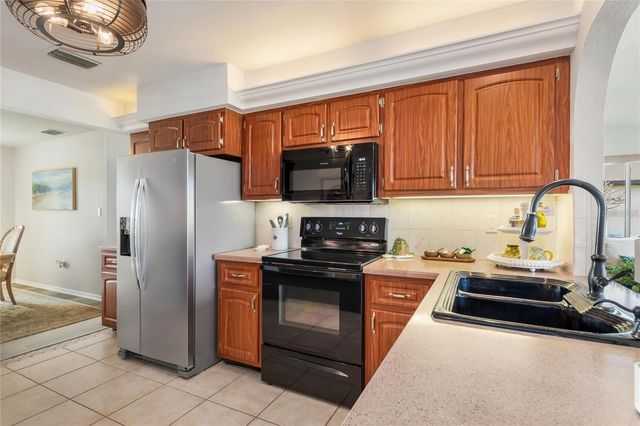 774 SPRING LAKE BOULEVARD NW, Port Charlotte, FL 33952