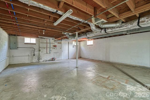 509 Brookside Camp Road, Hendersonville, NC 28792