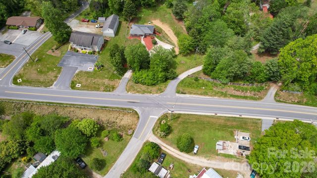 509 Brookside Camp Road, Hendersonville, NC 28792