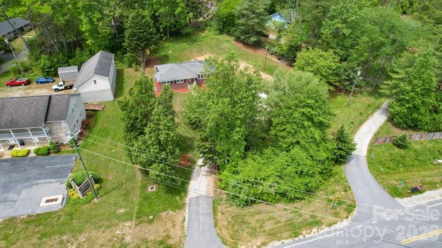509 Brookside Camp Road, Hendersonville, NC 28792