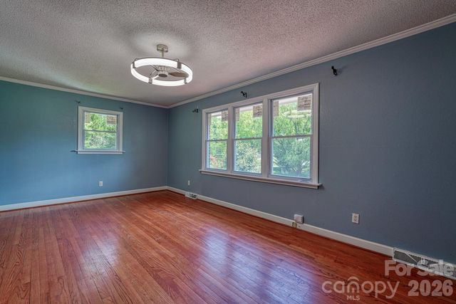 509 Brookside Camp Road, Hendersonville, NC 28792