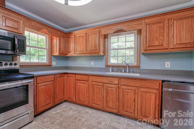 509 Brookside Camp Road, Hendersonville, NC 28792