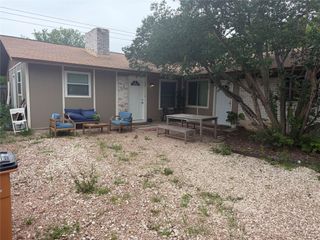 5600 Ponciana DR, Austin, TX 78744