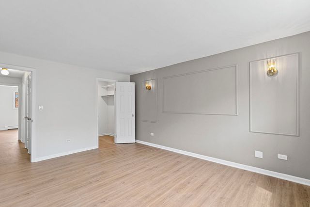 5331 N Delphia Avenue 231, Chicago, IL 60656