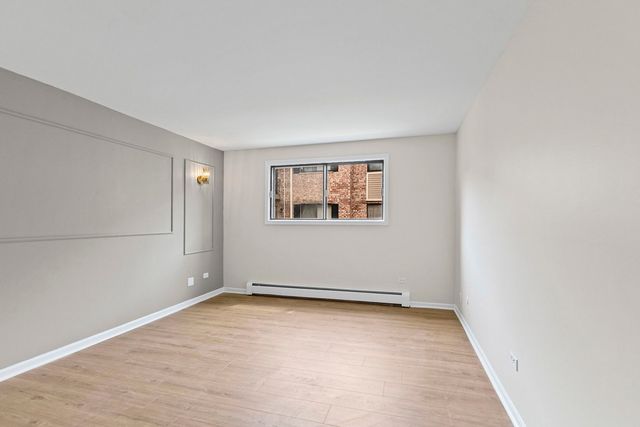 5331 N Delphia Avenue 231, Chicago, IL 60656