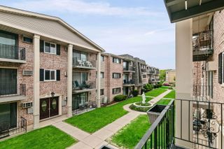 5331 N Delphia Avenue 231, Chicago, IL 60656