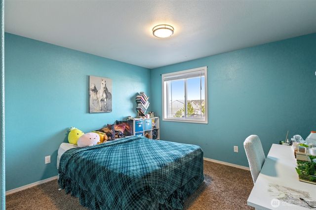 904 W Polo Ridge Drive, Moses Lake, WA 98837