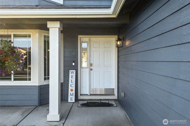 904 W Polo Ridge Drive, Moses Lake, WA 98837