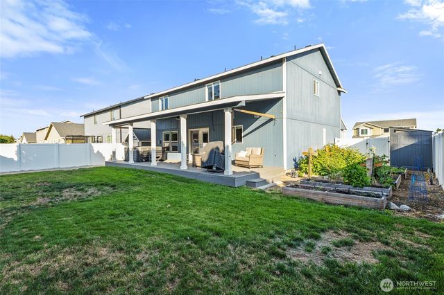 904 W Polo Ridge Drive, Moses Lake, WA 98837