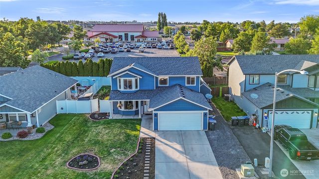 904 W Polo Ridge Drive, Moses Lake, WA 98837