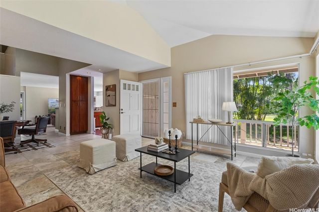 91-1015 Aawa Drive, Ewa Beach, HI 96706