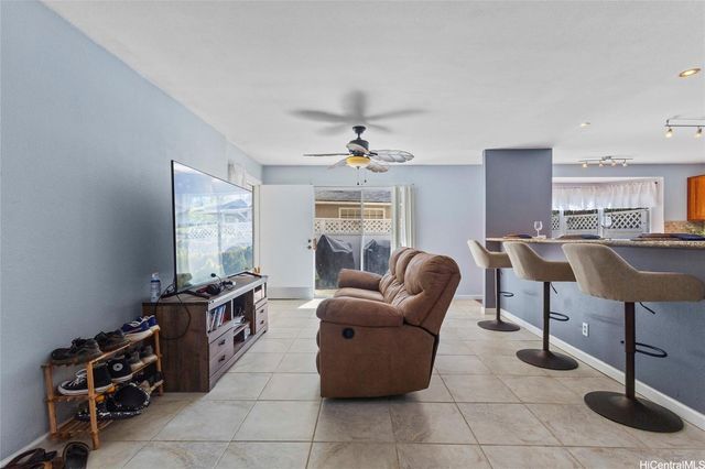 91-1015 Aawa Drive, Ewa Beach, HI 96706