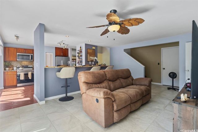 91-1015 Aawa Drive, Ewa Beach, HI 96706