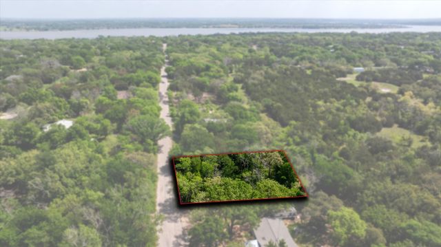2923 Sycamore Court, Granbury, TX 76048