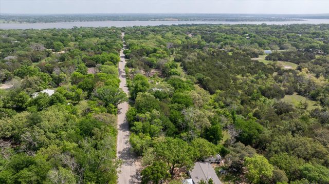 2923 Sycamore Court, Granbury, TX 76048