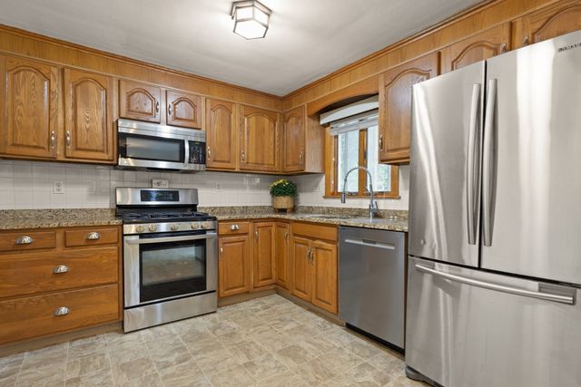75 Adams St, Dedham, MA 02026