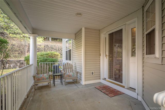 70 Briarbrook Drive, Ossining, NY 10510