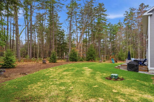 6 Baldwin Court, Merrimack, NH 03054