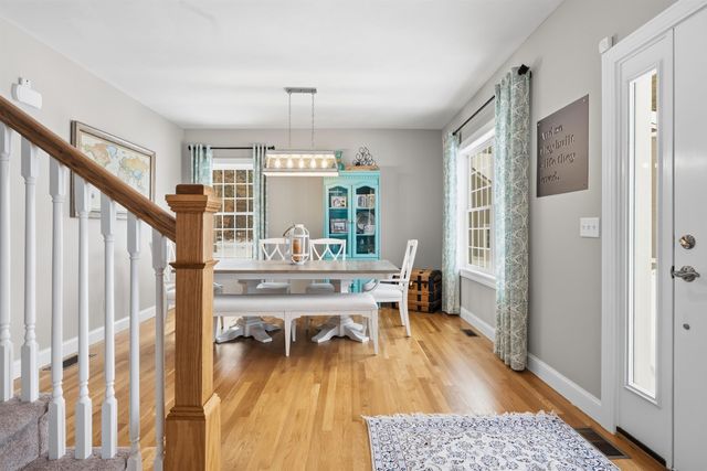 6 Baldwin Court, Merrimack, NH 03054