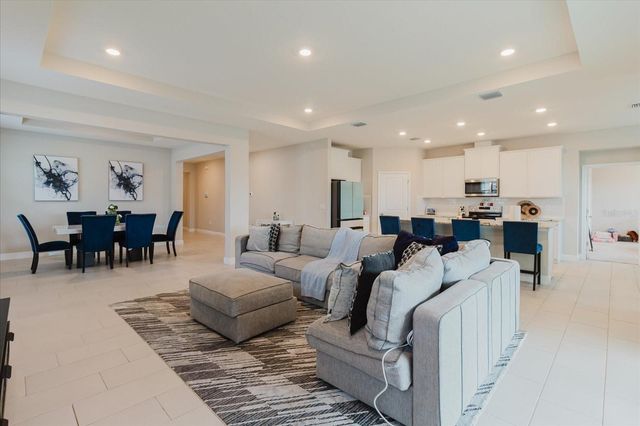 17544 CANTARINA COVE, Bradenton, FL 34211