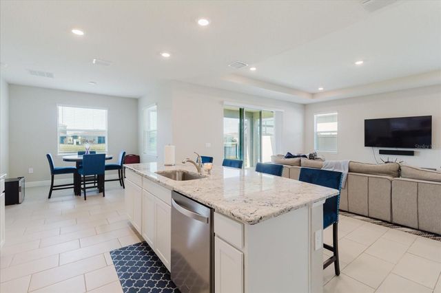 17544 CANTARINA COVE, Bradenton, FL 34211