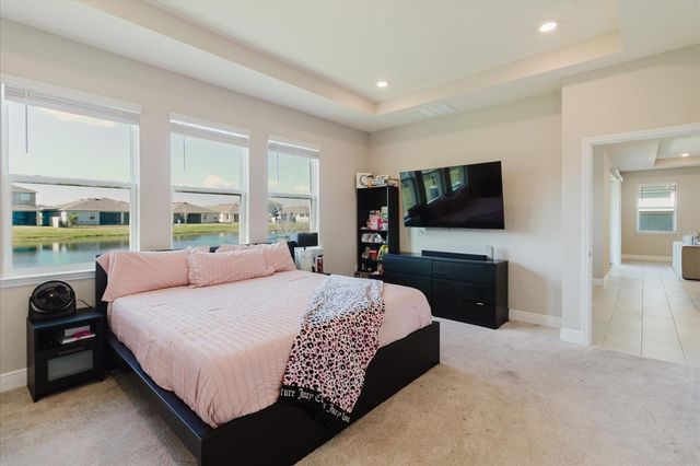 17544 CANTARINA COVE, Bradenton, FL 34211