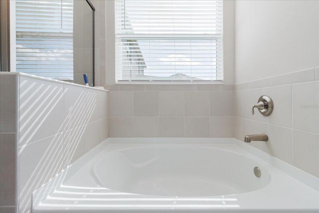 17544 CANTARINA COVE, Bradenton, FL 34211