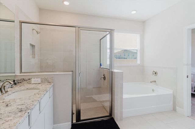 17544 CANTARINA COVE, Bradenton, FL 34211